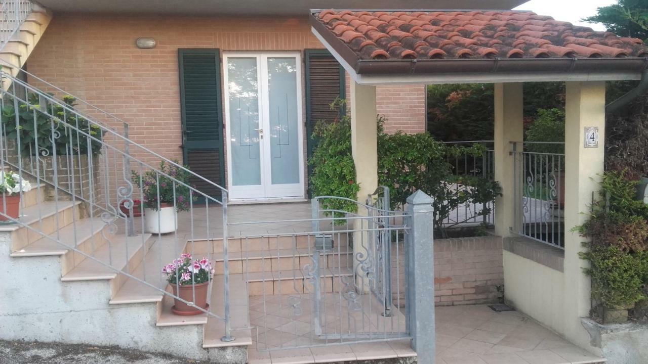 B & B Il Sicomoro Montecarotto Bagian luar foto