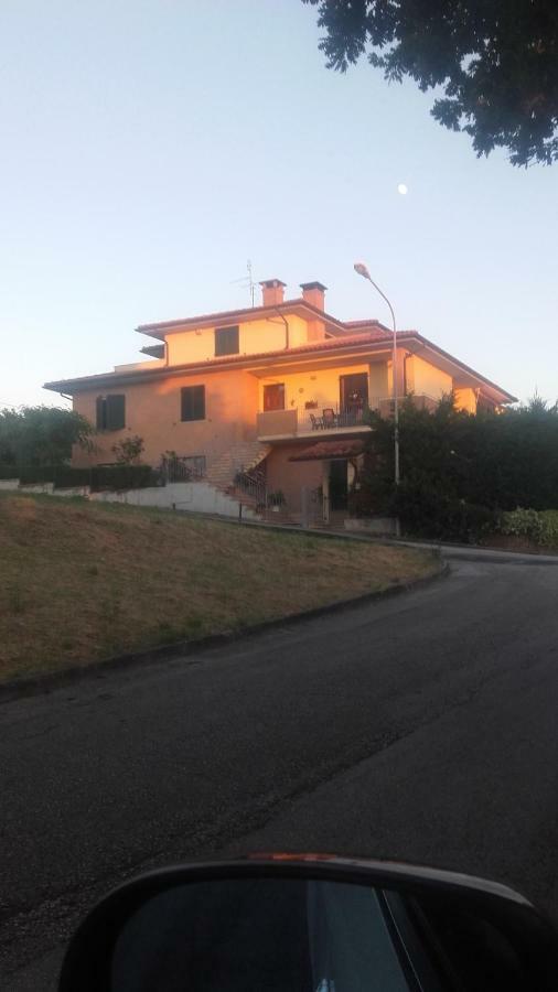 B & B Il Sicomoro Montecarotto Bagian luar foto